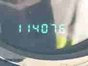 2012 Dodge Caliber SE z VIN 1C3CDWBA3CD506580, wystawiony jako IAAI lot #41435322 z przebiegiem 108 385 mil mil oraz . Historia ofert i sprzedaży dostępna na DreamBid. Obrazek 14.