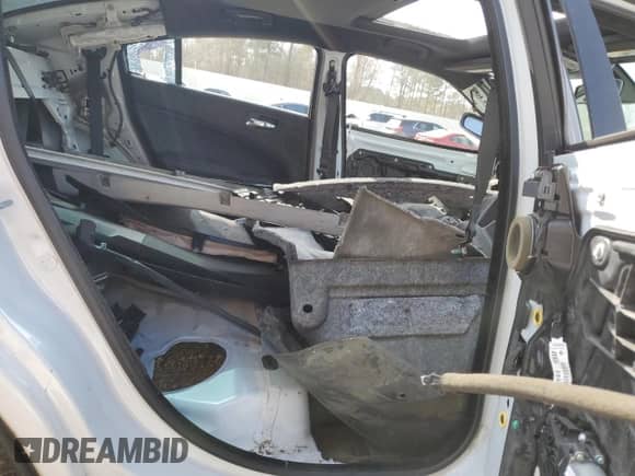 2015 Dodge Charger SRT Hellcat z VIN 2C3CDXL92FH784808, wystawiony jako Copart lot #43271815 z przebiegiem Nie podano mil oraz Szkoda całkowita • Salvage title. Historia ofert i sprzedaży dostępna na DreamBid. Obrazek 10.