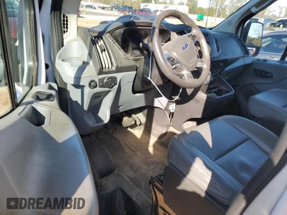✅ 2019 Ford Transit • VIN: 1FTBW3XG1KKB53408 • Лот: 88940825. Опубликован ранее на Copart с пробегом 43 249 миль. Бесплатный доступ к архиву аукционных продаж из США и подробный отчёт об истории автомобиля на DreamBid. Изображение 8.