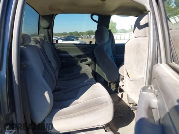 ✅ 2005 GMC Sierra 1500 SLE • VIN: 2GTEC13T651266384 • Лот: 43579635. Опубликован ранее на IAAI с пробегом 193 604 миль. Бесплатный доступ к архиву аукционных продаж из США и подробный отчёт об истории автомобиля на DreamBid. Изображение 8.