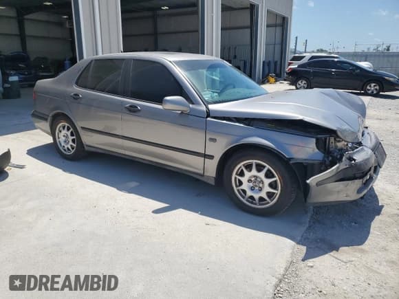 ✅ 2001 Saab 9-5 • VIN: YS3ED48E513047664 • Lot: 63307345. Listed on Copart with 129,934 mi. Free auction sales archive from the USA and detailed vehicle history report at DreamBid. Image 4.