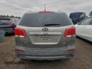 ✅ 2012 Kia Sorento LX • VIN: 5XYKTDA68CG286253 • Лот: 94152025. Опубликован ранее на Copart с пробегом 193 621 миль. Бесплатный доступ к архиву аукционных продаж из США и подробный отчёт об истории автомобиля на DreamBid. Изображение 6.