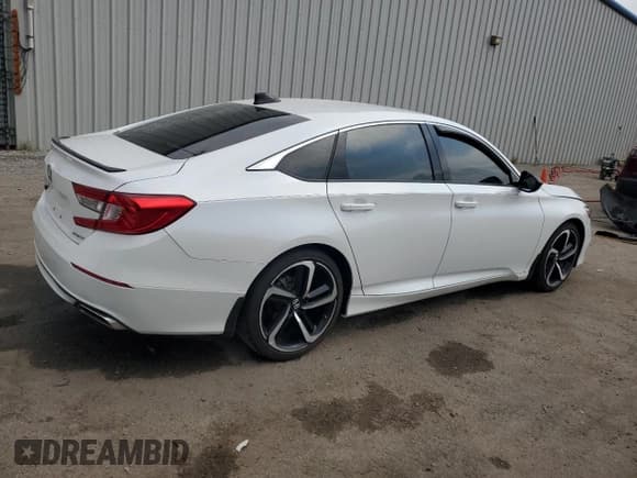✅ 2022 Honda Accord Sport • VIN: 1HGCV1F33NA025757 • Lot: 81051595. Wystawiony na Copart z przebiegiem 70 127 mil. Bezpłatny archiwum sprzedaży aukcyjnych z USA i szczegółowy raport historii pojazdu na DreamBid. Zdjęcie 3.