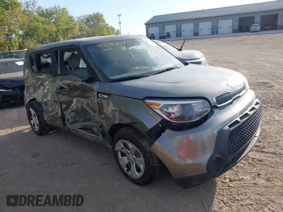 ✅ 2015 Kia Soul • VIN: KNDJN2A25F7153538 • Lot: 43347047. Listed on IAAI with 125,782 mi. Free auction sales archive from the USA and detailed vehicle history report at DreamBid. Image 6.