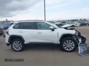 ✅ 2025 Toyota RAV4 XLE Premium • VIN: 2T3A1RFV8SW513729 • Lot: 43489898. Listed on IAAI with 7,000 mi. Free auction sales archive from the USA and detailed vehicle history report at DreamBid. Image 13.