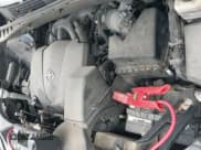 ✅ 2017 Toyota Highlander LE • VIN: 5TDZZRFH1HS222330 • Lot: 41933841. Wystawiony na IAAI z przebiegiem 150 459 mil. Bezpłatny archiwum sprzedaży aukcyjnych z USA i szczegółowy raport historii pojazdu na DreamBid. Zdjęcie 19.