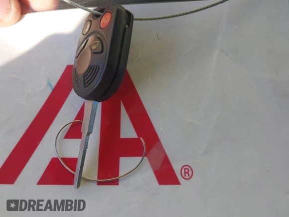 ✅ 2016 Ford C-Max SE • VIN: 1FADP5AU3GL108607 • Lot: 43694864. Wystawiony na IAAI z przebiegiem 162 005 mil. Bezpłatny archiwum sprzedaży aukcyjnych z USA i szczegółowy raport historii pojazdu na DreamBid. Zdjęcie 11.