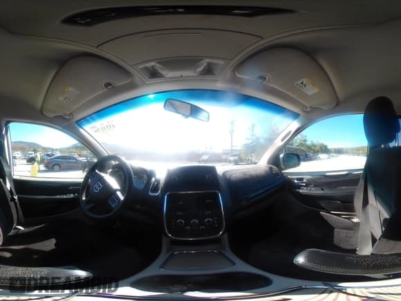 ✅ 2014 Dodge Grand Caravan SXT • VIN: 2C4RDGCG9ER253571 • Lot: 43531700. Wystawiony na IAAI z przebiegiem 355 313 mil. Bezpłatny archiwum sprzedaży aukcyjnych z USA i szczegółowy raport historii pojazdu na DreamBid. Zdjęcie 18.