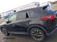 ✅ 2016 Mazda CX-5 Grand Touring • VIN: JM3KE4DY8G0834567 • Lot: 43837311. Wystawiony na IAAI z przebiegiem Nie podano. Bezpłatny archiwum sprzedaży aukcyjnych z USA i szczegółowy raport historii pojazdu na DreamBid. Zdjęcie 13.