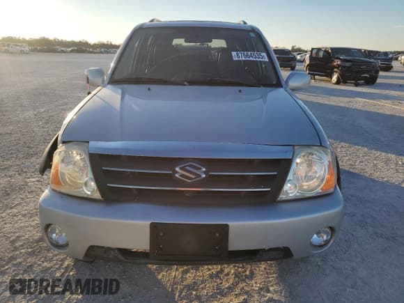 ✅ 2004 Suzuki XL7 LX • VIN: JS3TY92V144106170 • Lot: 87664535. Listed on Copart with 116,349 mi. Free auction sales archive from the USA and detailed vehicle history report at DreamBid. Image 5.