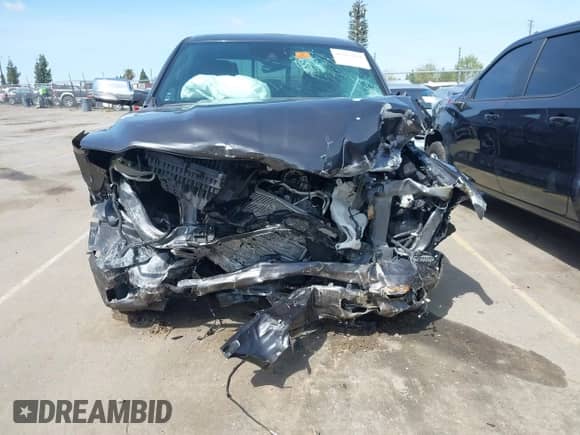 2020 Ram 1500 Limited z VIN 1C6SRFPT1LN419488, wystawiony jako IAAI lot #41847838 z przebiegiem 39 836 mil mil oraz . Historia ofert i sprzedaży dostępna na DreamBid. Obrazek 11.