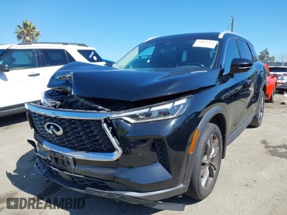 ✅ 2023 Infiniti QX60 Luxe • VIN: 5N1DL1FR5PC357358 • Лот: 42827275. Опубликован ранее на IAAI с пробегом 180 079 миль. Бесплатный доступ к архиву аукционных продаж из США и подробный отчёт об истории автомобиля на DreamBid. Изображение 2.