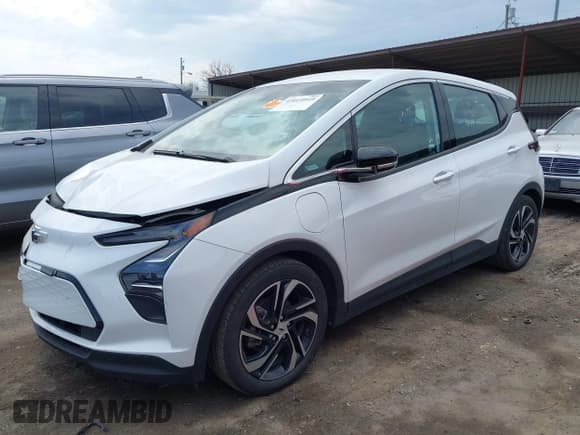 ✅ 2023 Chevrolet Bolt EV 2LT • VIN: 1G1FX6S08P4191863 • Lot: 42019949. Wystawiony na IAAI z przebiegiem 39 143 mil. Bezpłatny archiwum sprzedaży aukcyjnych z USA i szczegółowy raport historii pojazdu na DreamBid. Zdjęcie 19.