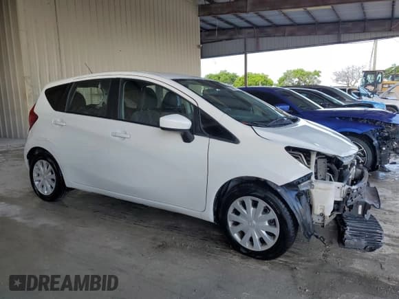 ✅ 2016 Nissan Note SV • VIN: 3N1CE2CP5GL388085 • Lot: 57430985. Wystawiony na Copart z przebiegiem 76 417 mil. Bezpłatny archiwum sprzedaży aukcyjnych z USA i szczegółowy raport historii pojazdu na DreamBid. Zdjęcie 4.