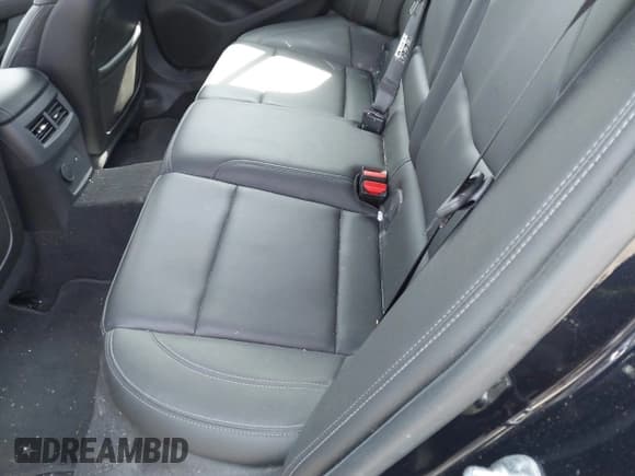 ✅ 2020 Cadillac CT5 Luxury • VIN: 1G6DS5RK5L0155552 • Lot: 41944496. Wystawiony na IAAI z przebiegiem 67 345 mil. Bezpłatny archiwum sprzedaży aukcyjnych z USA i szczegółowy raport historii pojazdu na DreamBid. Zdjęcie 8.