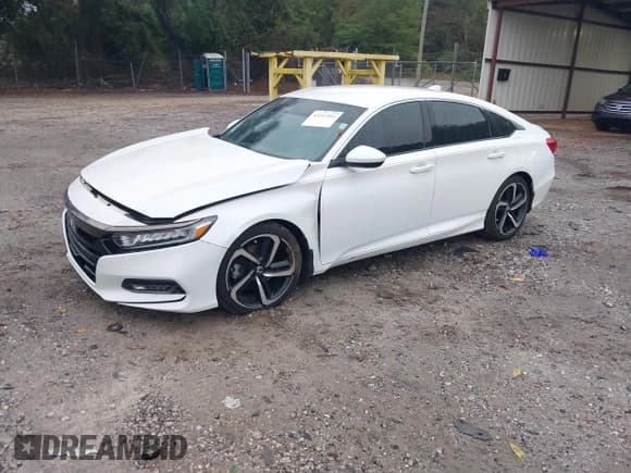 ✅ 2020 Honda Accord Sport • VIN: 1HGCV1F39LA102693 • Lot: 43367884. Listed on IAAI with 109,055 mi. Free auction sales archive from the USA and detailed vehicle history report at DreamBid. Image 2.
