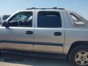 ✅ 2005 Chevrolet Avalanche Z66 • VIN: 3GNEC12Z45G273984 • Lot: 40548465. Listed on IAAI with 265,248 mi. Free auction sales archive from the USA and detailed vehicle history report at DreamBid. Image 14.