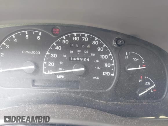 ✅ 2002 Ford Ranger XL • VIN: 1FTYR10D62PA49263 • Лот: 43325053. Опубликован ранее на IAAI с пробегом 146 924 миль. Бесплатный доступ к архиву аукционных продаж из США и подробный отчёт об истории автомобиля на DreamBid. Изображение 7.