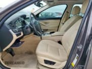 ✅ 2013 BMW 5 Series 535i xDrive • VIN: WBAFU7C54DDU71157 • Lot: 93645125. Wystawiony na Copart z przebiegiem 198 341 mil. Bezpłatny archiwum sprzedaży aukcyjnych z USA i szczegółowy raport historii pojazdu na DreamBid. Zdjęcie 7.