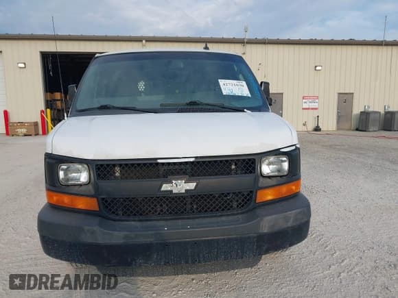 ✅ 2016 Chevrolet Express Cargo • VIN: 1GCWGAFFXG1338551 • Lot: 42721030. Listed on IAAI with 230,976 mi. Free auction sales archive from the USA and detailed vehicle history report at DreamBid. Image 13.
