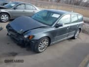 ✅ 2010 Volvo V50 • VIN: YV1382MW9A2527311 • Lot: 41703302. Wystawiony na IAAI z przebiegiem Nie podano. Bezpłatny archiwum sprzedaży aukcyjnych z USA i szczegółowy raport historii pojazdu na DreamBid. Zdjęcie 2.