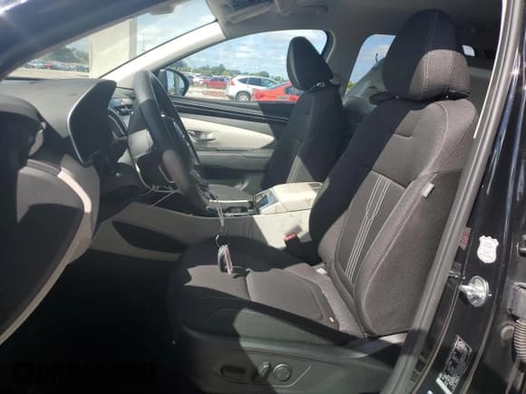 ✅ 2023 Hyundai Tucson SEL • VIN: 5NMJBCAE6PH217847 • Lot: 75990564. Wystawiony na Copart z przebiegiem 39 037 mil. Bezpłatny archiwum sprzedaży aukcyjnych z USA i szczegółowy raport historii pojazdu na DreamBid. Zdjęcie 7.