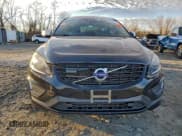 ✅ 2016 Volvo XC60 T6 Drive-E R-Design Platinum • VIN: YV449MRS0G2867008 • Lot: 95709215. Wystawiony na Copart z przebiegiem 136 257 mil. Bezpłatny archiwum sprzedaży aukcyjnych z USA i szczegółowy raport historii pojazdu na DreamBid. Zdjęcie 5.