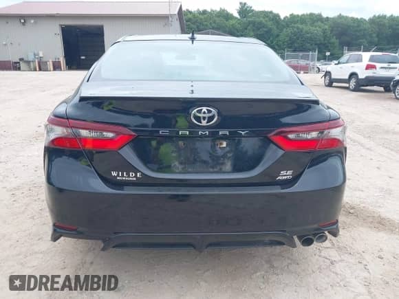 2022 Toyota Camry SE with VIN 4T1G11BK1NU055567, listed as a IAAI auction lot 42808183 with Not provided miles and . Bid and sale history available at DreamBid. Image 15.