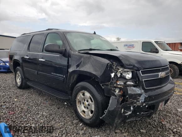 ✅ 2009 Chevrolet Suburban 2LT • VIN: 1GNFC26089R288936 • Lot: 85271585. Wystawiony na Copart z przebiegiem 283 722 mil. Bezpłatny archiwum sprzedaży aukcyjnych z USA i szczegółowy raport historii pojazdu na DreamBid. Zdjęcie 4.