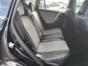 ✅ 2018 Toyota RAV4 XLE • VIN: 2T3RFREV4JW789586 • Лот: 92983195. Опубликован ранее на Copart с пробегом 102 443 миль. Бесплатный доступ к архиву аукционных продаж из США и подробный отчёт об истории автомобиля на DreamBid. Изображение 11.