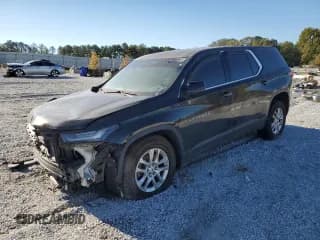 ✅ 2022 Chevrolet Traverse LS • VIN: 1GNERFKW5NJ133488 • Lot: 86193775. Wystawiony na Copart z przebiegiem 106 709 mil. Bezpłatny archiwum sprzedaży aukcyjnych z USA i szczegółowy raport historii pojazdu na DreamBid. Zdjęcie 1.