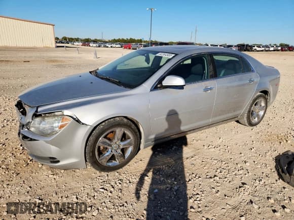 ✅ 2011 Chevrolet Malibu 1LT • VIN: 1G1ZC5E11BF381315 • Lot: 90364965. Wystawiony na Copart z przebiegiem 164 656 mil. Bezpłatny archiwum sprzedaży aukcyjnych z USA i szczegółowy raport historii pojazdu na DreamBid. Zdjęcie 1.