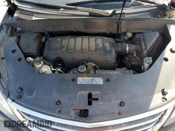 ✅ 2016 Chevrolet Traverse LT • VIN: 1GNKRHKD1GJ148456 • Lot: 62096964. Wystawiony na Copart z przebiegiem 147 271 mil. Bezpłatny archiwum sprzedaży aukcyjnych z USA i szczegółowy raport historii pojazdu na DreamBid. Zdjęcie 12.