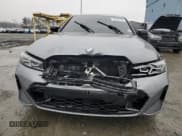 ✅ 2024 BMW 3 Series M340i xDrive • VIN: 3MW49FF03R8E30509 • Lot: 43375105. Wystawiony na Copart z przebiegiem Nie podano. Bezpłatny archiwum sprzedaży aukcyjnych z USA i szczegółowy raport historii pojazdu na DreamBid. Zdjęcie 5.