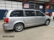 ✅ 2016 Dodge Grand Caravan SXT • VIN: 2C4RDGCG8GR181636 • Lot: 90471845. Listed on Copart with 152,638 mi. Free auction sales archive from the USA and detailed vehicle history report at DreamBid. Image 3.