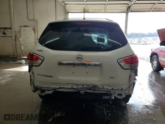 ✅ 2016 Nissan Pathfinder Platinum • VIN: 5N1AR2MN9GC605098 • Lot: 92939475. Listed on Copart with 82,688 mi. Free auction sales archive from the USA and detailed vehicle history report at DreamBid. Image 6.