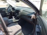 ✅ 2021 Chevrolet Traverse LT Cloth • VIN: 1GNERGKW5MJ124858 • Lot: 42960251. Listed on IAAI with 89,527 mi. Free auction sales archive from the USA and detailed vehicle history report at DreamBid. Image 5.