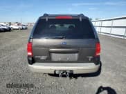 ✅ 2005 Ford Explorer Eddie Bauer • VIN: 1FMDU74W25UA15138 • Lot: 85761105. Listed on Copart with 339,284 mi. Free auction sales archive from the USA and detailed vehicle history report at DreamBid. Image 6.