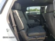 ✅ 2025 GMC Yukon Denali • VIN: 1GKS2DRL7SR231746 • Лот: 56225145. Опубликован ранее на Copart с пробегом 1 027 миль. Бесплатный доступ к архиву аукционных продаж из США и подробный отчёт об истории автомобиля на DreamBid. Изображение 11.