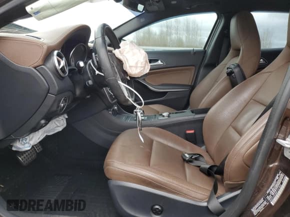 ✅ 2015 Mercedes-Benz GLA 45 AMG • VIN: WDDTG5CB8FJ101802 • Lot: 49879535. Listed on Copart with 81,598 mi. Free auction sales archive from the USA and detailed vehicle history report at DreamBid. Image 7.