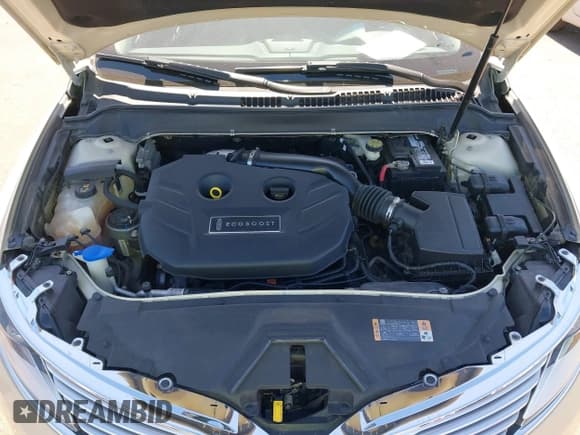 ✅ 2014 Lincoln MKZ • VIN: 3LN6L2G9XER820400 • Lot: 42195277. Wystawiony na IAAI z przebiegiem 48 597 mil. Bezpłatny archiwum sprzedaży aukcyjnych z USA i szczegółowy raport historii pojazdu na DreamBid. Zdjęcie 10.