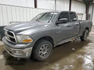 ✅ 2009 Dodge 1500 SLT • VIN: 1D3HV18PX9S743401 • Lot: 50729175. Wystawiony na Copart z przebiegiem 172 367 mil. Bezpłatny archiwum sprzedaży aukcyjnych z USA i szczegółowy raport historii pojazdu na DreamBid. Zdjęcie 1.