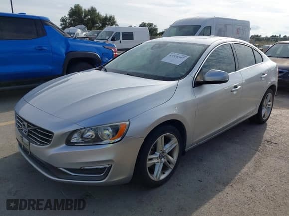✅ 2015 Volvo S60 T5 Drive-E Premier • VIN: YV140MFK4F1362802 • Lot: 43538907. Listed on IAAI with 74,110 mi. Free auction sales archive from the USA and detailed vehicle history report at DreamBid. Image 17.