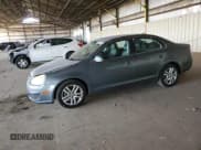 ✅ 2007 Volkswagen Jetta 2.5 • VIN: 3VWRF71K77M120218 • Лот: 52005775. Опубликован ранее на Copart с пробегом 143 239 миль. Бесплатный доступ к архиву аукционных продаж из США и подробный отчёт об истории автомобиля на DreamBid. Изображение 1.