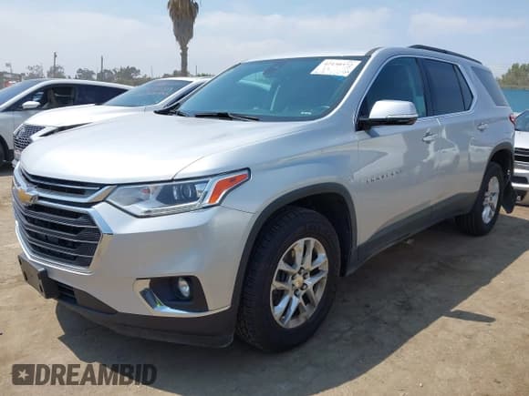 ✅ 2020 Chevrolet Traverse LT Cloth • VIN: 1GNEVMKW8LJ219181 • Lot: 42150372. Wystawiony na IAAI z przebiegiem 78 390 mil. Bezpłatny archiwum sprzedaży aukcyjnych z USA i szczegółowy raport historii pojazdu na DreamBid. Zdjęcie 2.