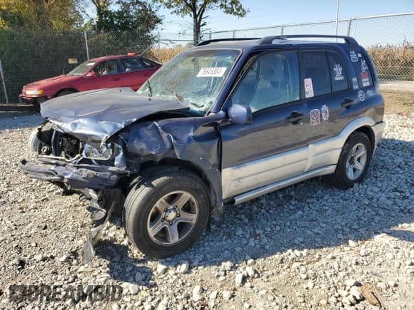 ✅ 2003 Suzuki Grand Vitara • VIN: JS3TD62V834106398 • Lot: 76645304. Wystawiony na Copart z przebiegiem 205 001 mil. Bezpłatny archiwum sprzedaży aukcyjnych z USA i szczegółowy raport historii pojazdu na DreamBid. Zdjęcie 1.