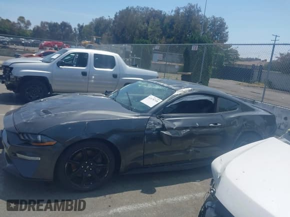 ✅ 2020 Ford Mustang GT • VIN: 1FA6P8CF9L5187496 • Lot: 42478758. Wystawiony na IAAI z przebiegiem 20 835 mil. Bezpłatny archiwum sprzedaży aukcyjnych z USA i szczegółowy raport historii pojazdu na DreamBid. Zdjęcie 15.
