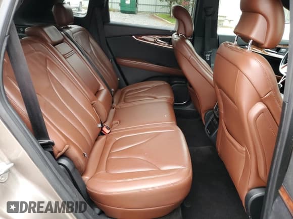 ✅ 2018 Lincoln MKX Reserve • VIN: 2LMPJ6LR2JBL35317 • Lot: 81798965. Listed on Copart with 95,600 mi. Free auction sales archive from the USA and detailed vehicle history report at DreamBid. Image 11.