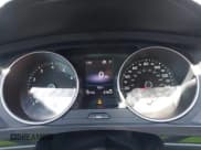 ✅ 2019 Volkswagen Tiguan SE • VIN: 3VV3B7AX2KM127765 • Lot: 43223939. Wystawiony na IAAI z przebiegiem 97 114 mil. Bezpłatny archiwum sprzedaży aukcyjnych z USA i szczegółowy raport historii pojazdu na DreamBid. Zdjęcie 7.