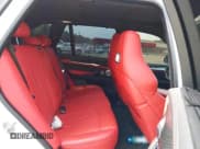 ✅ 2018 BMW X5 M • VIN: 5YMKT6C51J0Y83433 • Lot: 42483867. Wystawiony na IAAI z przebiegiem 59 444 mil. Bezpłatny archiwum sprzedaży aukcyjnych z USA i szczegółowy raport historii pojazdu na DreamBid. Zdjęcie 8.